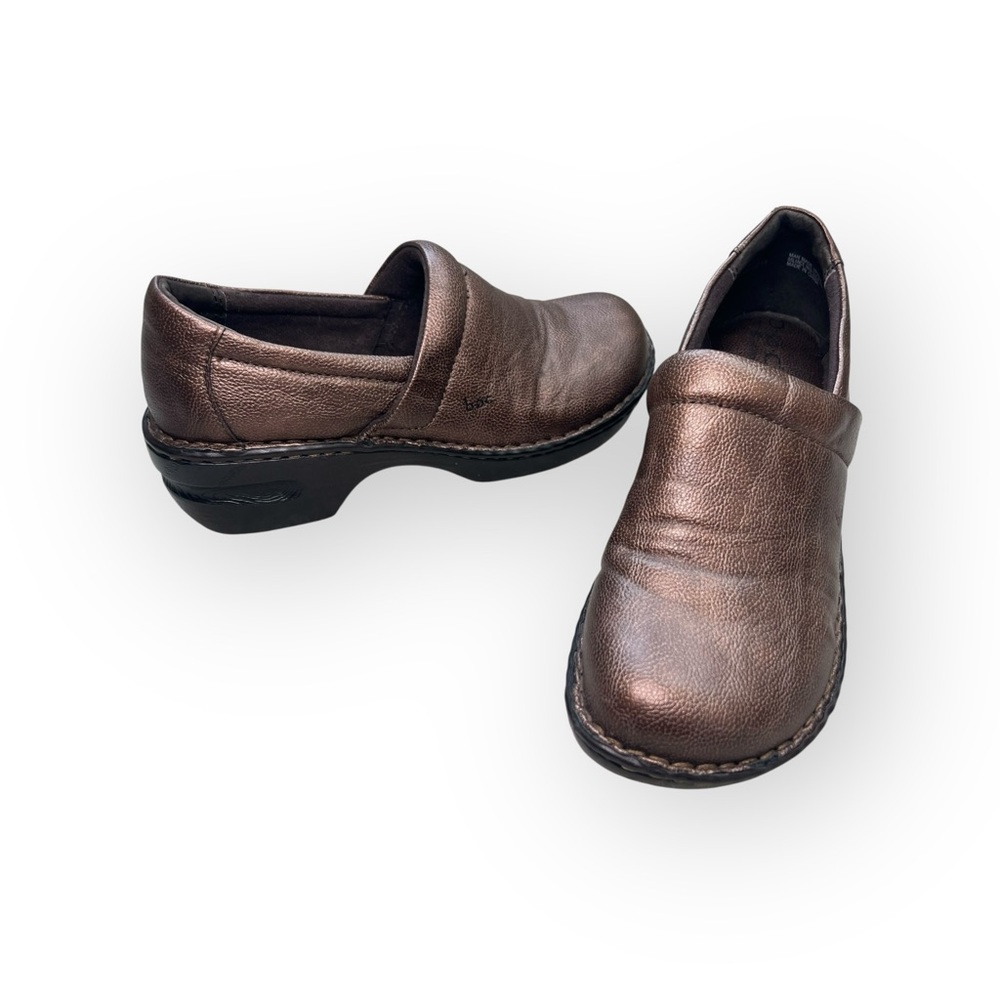 B.O.C. Womens Clogs Slip On Shoes SZ 9 Bronze Metallic Comfort Workwear Casual